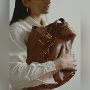 Madewell The Essential Bucket Tote